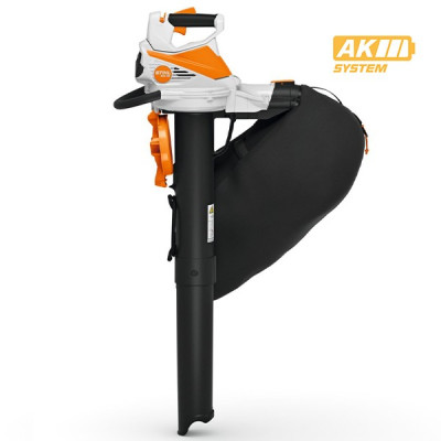 Soffiatore/Aspiratore/Trituratore a batteria Stihl SHA 56 completo di batteria e caricabatteria Soffiatore/Aspiratore/Trituratore a batteria Stihl SHA 56 completo di batteria e caricabatteria