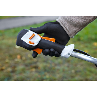 Stihl FSA 120 - Decespugliatore a batteria Sistema AP | Agricolbio.it