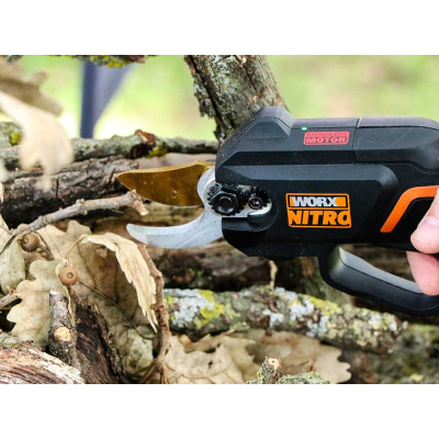 WORX WG330E.9 - Forbice potatura a batteria | AgricolBio.it