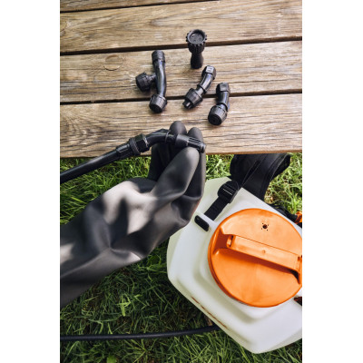 Stihl SGA 60 SET Irroratore 15 L con batteria AK10 | AgricolBio.it