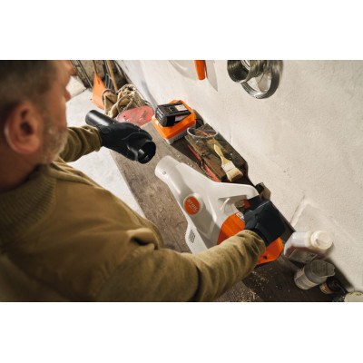 Stihl BGA 110 Soffiatore a batteria 36V - 914 m³/h | AgricolBio.it